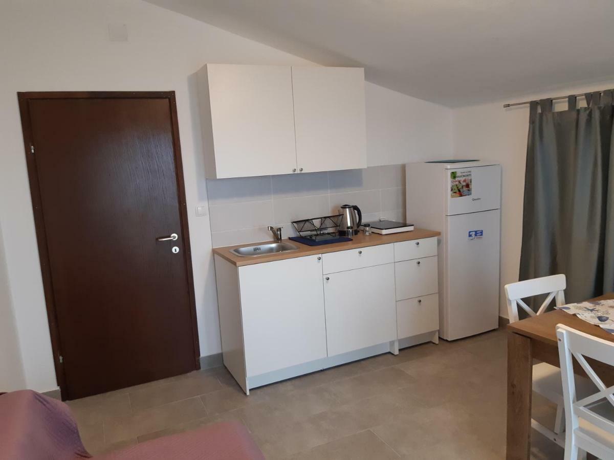 Apartments Vukelic Starigrad Paklenica Dış mekan fotoğraf