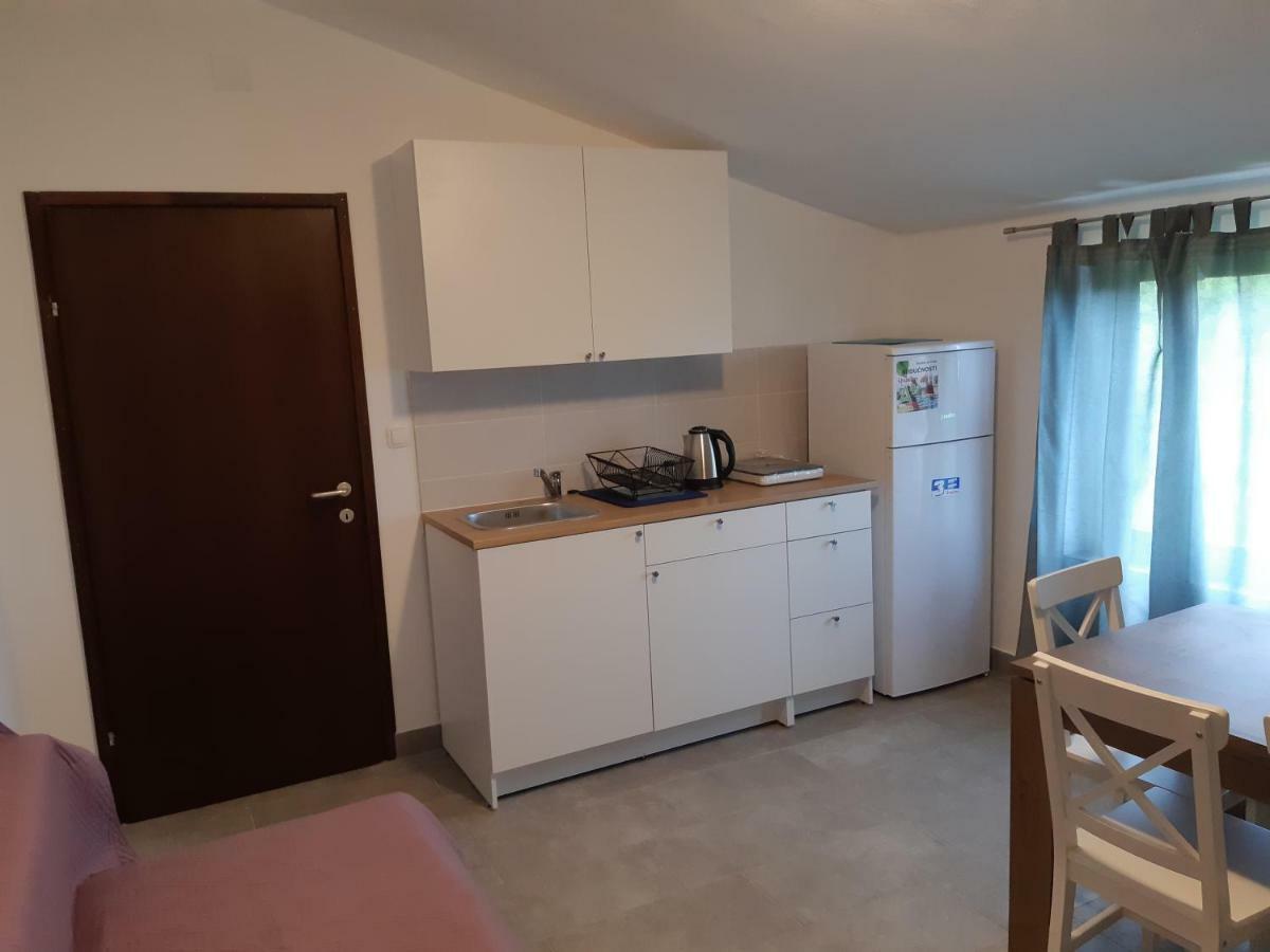 Apartments Vukelic Starigrad Paklenica Dış mekan fotoğraf