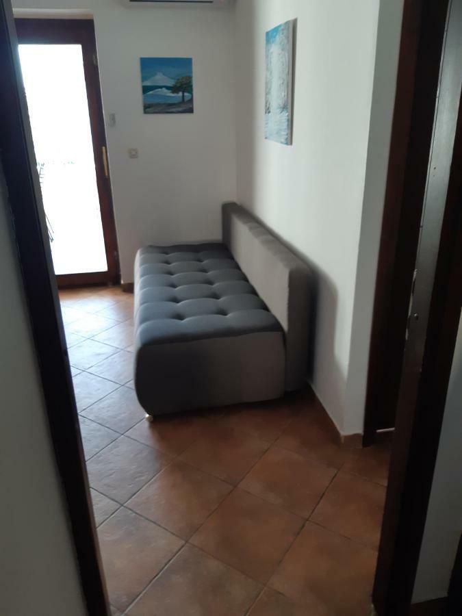 Apartments Vukelic Starigrad Paklenica Dış mekan fotoğraf