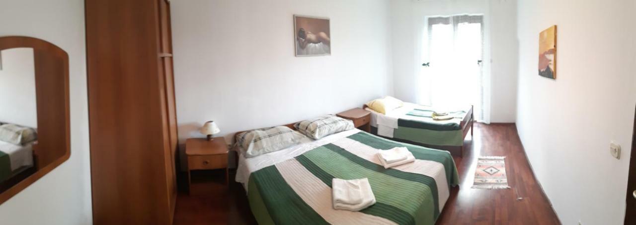 Apartments Vukelic Starigrad Paklenica Dış mekan fotoğraf